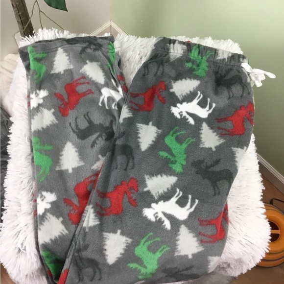 Holding Company Holiday themed large pajama / loungewear bottoms - Picture 1 of 13
